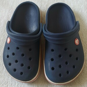 ☆クロックス　crocs　J1　男の子☆