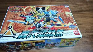 新品未組立 ガンダム BB戦士 100 轟天頑駄無　SDガンダム BB戦士 110　新SD戦国伝　伝説の大将軍編