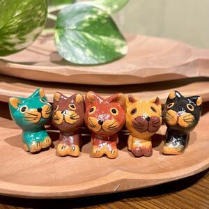 木彫り猫 5匹 インテリア 置物 セット 木彫り ミニ ネコ 木製 にゃんこ バリ アジアン雑貨 エスニック 雑貨 インテリア雑貨 S-Bali