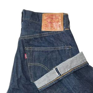 世界が注目の USA製 555 濃紺 バレンシア Levi’s 501XX W32 ストレート メンズ ジーパン 革パッチ 47501-0117 フルレングス