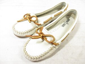 美品 【ミネトンカ MINNETONKA】 レザー Uチップ デッキシューズ 婦人靴 (レディース) size5 ホワイト ◯30LZ4807◯