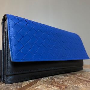 1円　極美品　 BOTTEGA VENETA イントレチャート　ボッテガヴェネタ　 男女　 ロングウォレット　 財布　 　二つ折り　ブルー　ブラック