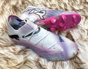 《激レア即決/トップモデル/大人規格》PUMA フューチャー 7 アルティメット FG/AG ウィメンズ22.5cm《(ホワイト×ピンク)》