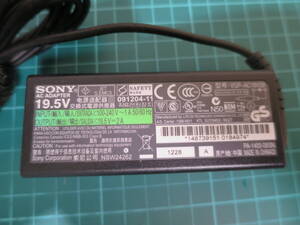 SONY純正　ＶＧＰ－ＡＣ１９VP３９　ACアダプター　１９．５V　２A　①