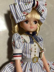 リカちゃんキャッスル　ツインテール　きらちゃんお洋服付き