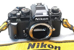 （綺麗）Nikon ニコン 人気の高級一眼レフカメラ FA（黒）ボディ +（MF-16付）希少・良好品　（腐食無し）