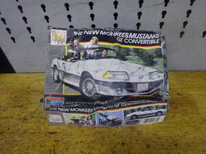 モノグラム THE MONKEES MUSTANG GT CONVERTIBLEE 1/24 KIT 未組立 当時物 難あり