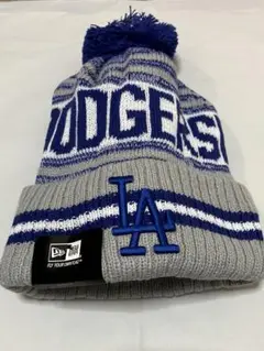 新春セール　新品　未使用 LA ドジャース ニット帽 ポンポン付き MLB