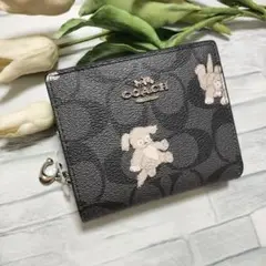 ✢新品•未使用✢　COACH コーチ 折り財布　シグネチャー　ハッピードッグ