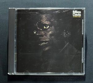 【35DP-70】マイルス・デイヴィス/イン・ア・サイレント・ウェイ　税表記なし 3500円　マイルス・デイビス　Miles Davis/In A Silent Way