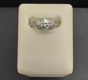 中古品　ティファニー　リング　Pt950　ダイヤモンド　0.64ct　VVS2