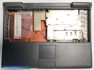 Apple PowerBook 5300CS/100 10.4インチ ボトムケース＋トラックパッド＋バッテリー [G237]