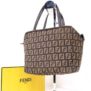 【洗練された日常】　FENDI フェンディ　ミニハンドバッグ ハンドバッグ ポーチ ズッキーノ FFロゴ 総柄　ブラウン　茶色