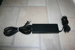 SONY AC ADAPTER PCGA-AC16V6 16V 4A