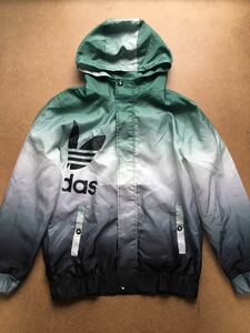 3-7 adidas ビッグロゴ アディダスロゴ ジップアップパーカ ウィンドブレーカー エメラルドグリーン シャカシャカ素材 XL グラデーション柄