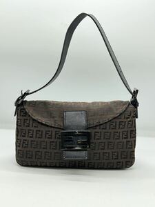 ★ FENDI / フェンディ マンマバケット ズッカ柄 ズッキーノ ワンショルダーバッグ ハンドバッグ ブランド 中古品 0917TM