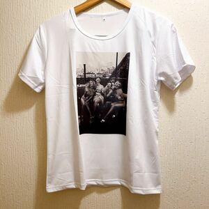 新品★Sex&The City★4人★Tシャツ★ユニセックス★M