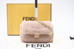 ☆安心の３大保証☆ Aランク ≪FENDI フェンディ/カードケース≫ 7AR844 ナノ チャーム レザー ファースト ポーチ ピンクベージュ 送料無料