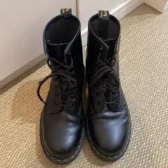 【本日限定値下げ】Dr.Martens ドクターマーチン 8ホール UK5