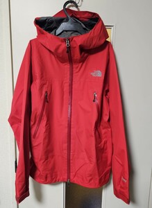 美品　正規品 THE NORTH FACE ノースフェイス　ゴアテックス　マウンテンパーカー です カラー　レッド　Ｍ　