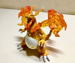 ★ ポケモン ポケットモンスター モンコレ リザードン キョダイマックスのすがた 巾約13cm 高さ約12cm