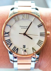 【美品】ティファニー TIFFANY&Co. Z1800.68.13A21A00A アトラスドーム デイト PGコンビ 自動巻き メンズ美品