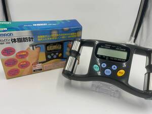 オムロン 体脂肪計 HBF-302 OMRON 動作確認済み 稼働品 美品 健康グッズ 測定器 微弱電流 箱破損個所有(画像10参照) 付属品無し 630-1