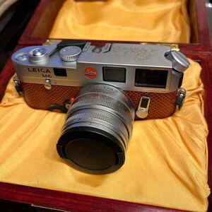 《超稀少》 Leica (ライカ) M6 GOLD DRAGON EDITION SUMMICRON-M 50/2 Set 300台限定モデル