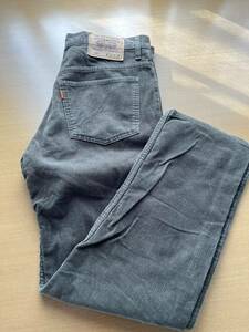 Levi’s W33 コーデュロイパンツ モスグリーン