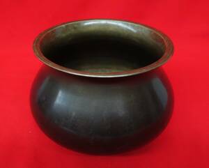時代　伝統工芸　工芸美術　 ＊古い建水　こぼし　茶こぼし 　湯こぼし　餌畚型 ＊唐銅　古銅製　銅器　 ＊重量 0.39kg　
