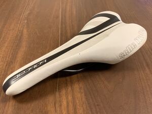 セライタリア Selle Italia bobcat