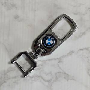 BMW カラビナ付き　メタルキーホルダー