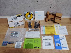 現状品+未使用+廃盤品　Nikon　COOLPIX　E2100-S　シルバー　ニコン　クールピクス　2100