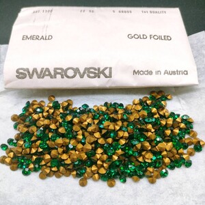 ☆ほぼ未使用 SWAROVSKI スワロフスキー ヴィンテージ ルース 1100 22SS 5gross Emerald エメラルド 裸石 デコ R-138