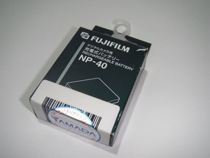 ★送料無料/未使用/NP-40 純正 /FUJIFILM/リチウム バッテリー/長期保管品/匿名配送/補償あり（ゆうパケット）★