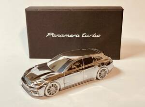 ◆◆◆『新品』 PORSCHE ポルシェ 971型 パナメーラ ターボ◆◆メタルカー ペーパーウェイト 純正 ノベルティ 専用ケース付◆◆◆