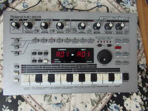 roland mc-303 アダプター付き