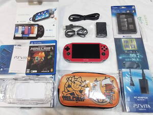 新品同様　コズミック レッド　PCH-1000　PSVITA　液晶画面は、ほぼ無傷　アダプターなど未使用あり　付属品も綺麗な美品　全12点セット