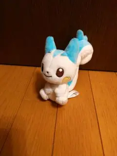 ポケモンキャンバス ぬいぐるみ　パチリス ポケモン 2007