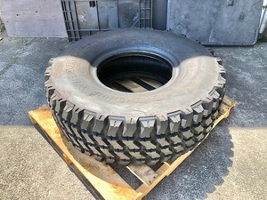 【米軍放出品】未使用品 GOODYEAR/グッドイヤー トラックタイヤ 1本 MV/T 395/85R20 158M チューブレスタイヤ BG29DM-W#24