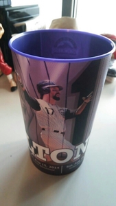 2014 Colorado Rockies トッド ヘルトン TODD HELTON 引退記念デザイン カップ