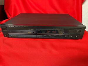 【ジャンク品】 PIONEER CDプレイヤー PD-6030 CDデッキ Compact Disc Player CD DECK パイオニア JUNK