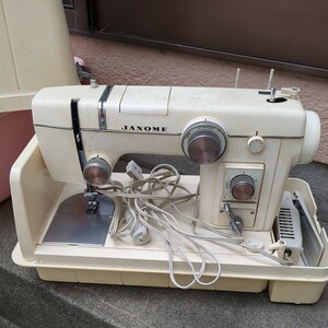 JANOME ジャノメ ミシン MODEL802 裁縫 ハンドクラフト フットペダル ケース 説明書付き 通電確認済み　