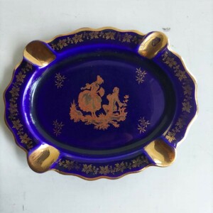 ＬＩＭＯＧＥＳ リモージュ 陶器灰皿 フランス陶器 濃い濃紺/金色縁取り/フランス・ロココ画 アンティック ユーズド品