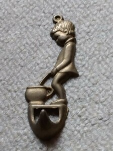 真鍮フック【男の子】9×4cm 