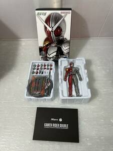 HS622-240706-061【中古】BANDAI S.H.Figuarts 真骨彫製法 仮面ライダーW ヒートメタル 風都探偵アニメ化記念