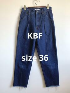 KBF デニムパンツ アーバンリサーチ