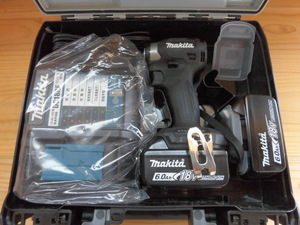 未使用 makita 充電式インパクトドライバ TD173DRGXB 18V セット バッテリ2個 充電器付 Black 工具 DIY 激安1円スタート