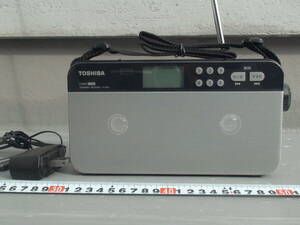 ★使用感無く美品★東芝★ワイドFM/AM★ステレオラジオ★TY-SR55★