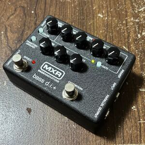 中古品 MXR M80 Bass D.I. + ベース プリアンプ エフェクター